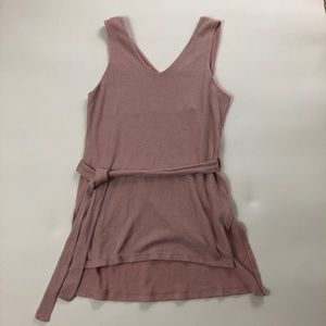 NWOT Soft Pink/Mauve V Neck Tank w Belt - Size S